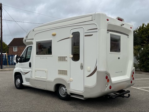 Autosleeper Nuevo 8