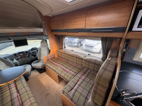 Auto-Trail Comanche 31