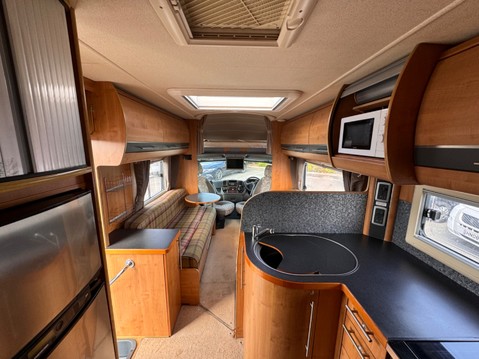 Auto-Trail Comanche 25