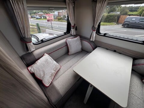 Elddis Majestic 135 23