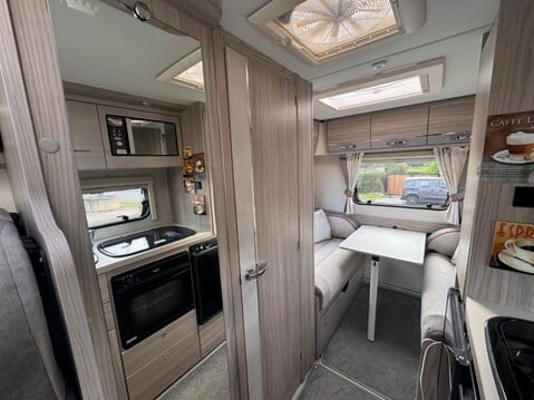 Elddis Majestic 135 14