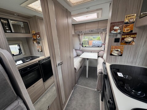 Elddis Majestic 135 13