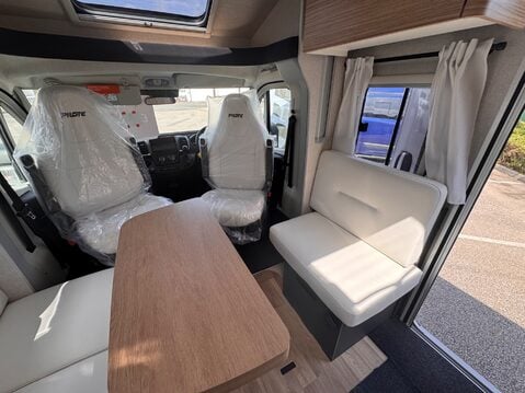 Pilote P740FGJ Evidence 45
