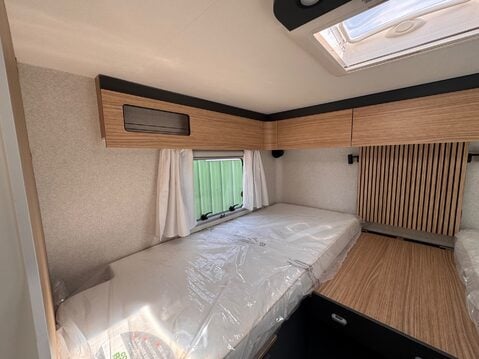 Pilote P740FGJ Evidence 38