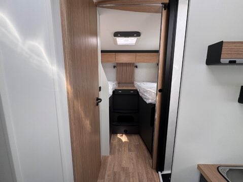 Pilote P740FGJ Evidence 28