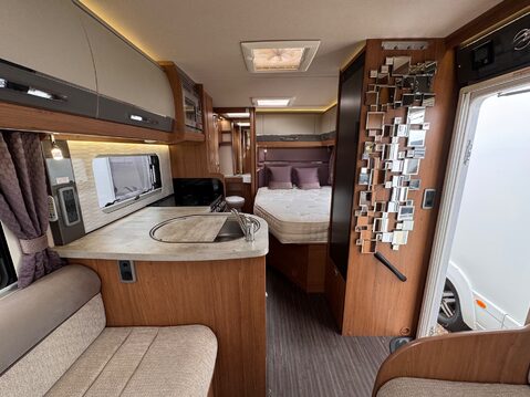 Auto-Trail Tracker EB 15