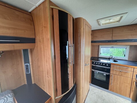 Auto-Trail Navajo 13