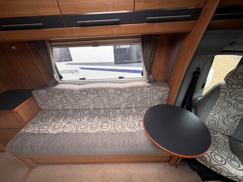 Auto-Trail Navajo 9