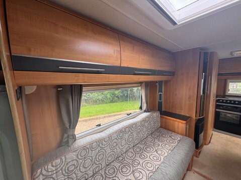 Auto-Trail Navajo 4