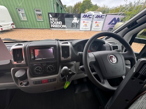 Auto-Trail Navajo 40