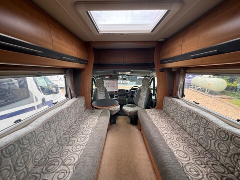 Auto-Trail Navajo 34