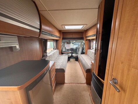 Auto-Trail Navajo 