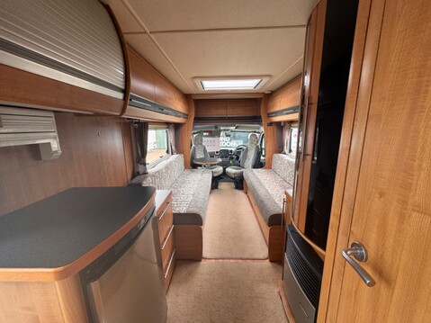 Auto-Trail Navajo 1