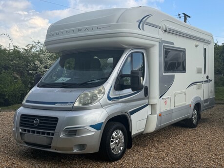 Auto-Trail Navajo 