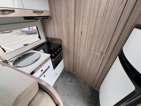 Benimar Tessoro 483 19