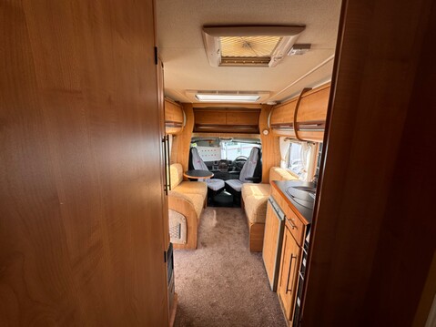 Auto-Trail Cheyenne 3