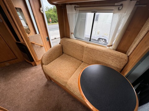 Auto-Trail Cheyenne 19