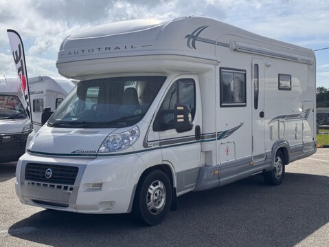 Auto-Trail Cheyenne 1