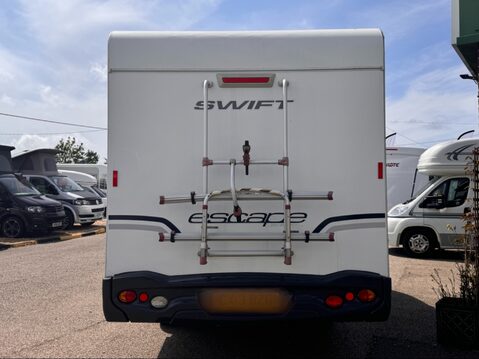 Swift Escape 664 7