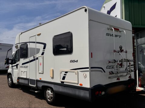 Swift Escape 664 6