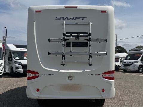 Swift Escape 604 7