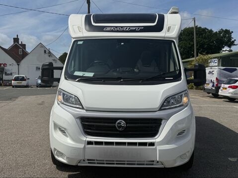 Swift Escape 604 4