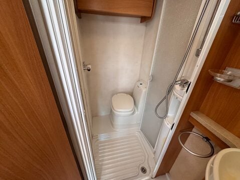 Swift Kontiki 665p 12