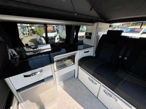 Volkswagen Transporter Revolution Rica 8