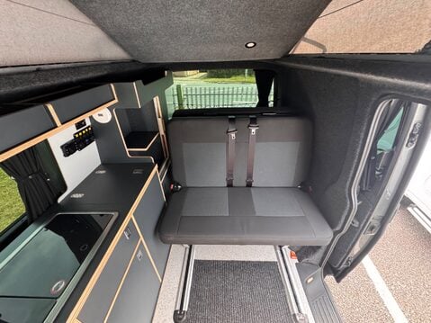 Volkswagen Transporter 2