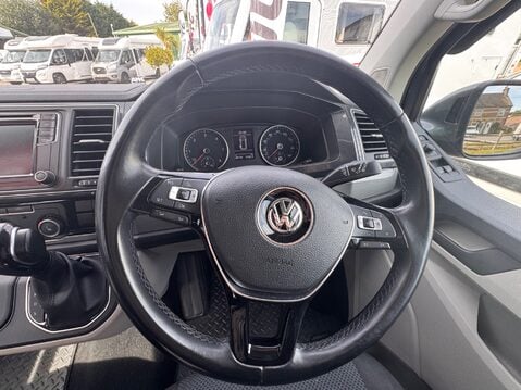Volkswagen Transporter 23