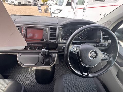 Volkswagen Transporter 24