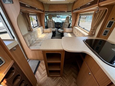 Autocruise Starburst 27