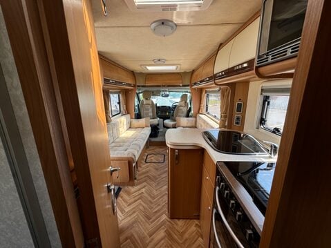 Autocruise Starburst 3