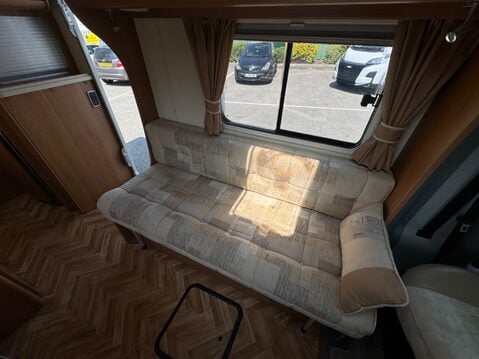 Autocruise Starburst 11