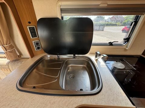 Autocruise Starburst 17
