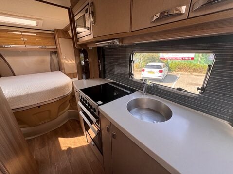 Swift Kon Tiki 669 19