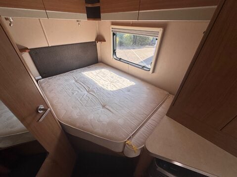 Auto-Trail Tribute T-715 24