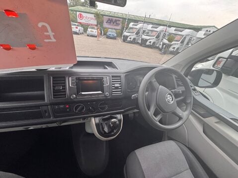 Volkswagen Transporter 27