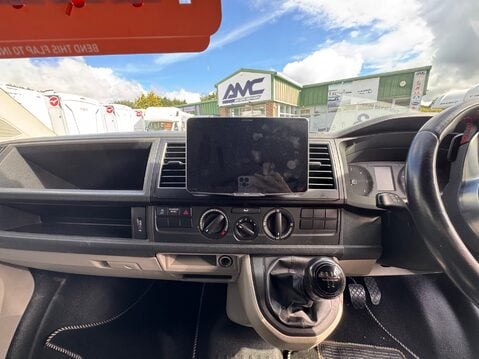Volkswagen Transporter 25