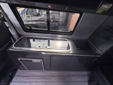 Volkswagen Transporter 14