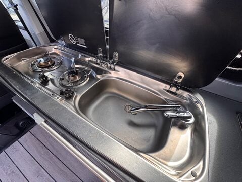 Volkswagen Transporter 18