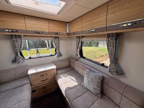 Elddis Accordo 120 25