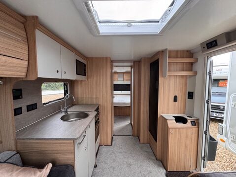 Bailey Pegasus Grande GT 75 8