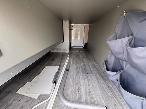 Auto-Trail Delaware 13