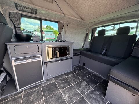 Volkswagen Transporter 32