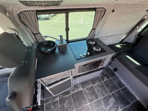 Volkswagen Transporter 38