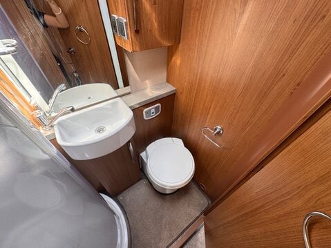 Auto-Trail Scout 33