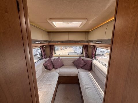 Auto-Trail Scout 38