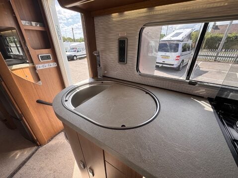 Auto-Trail Scout 64