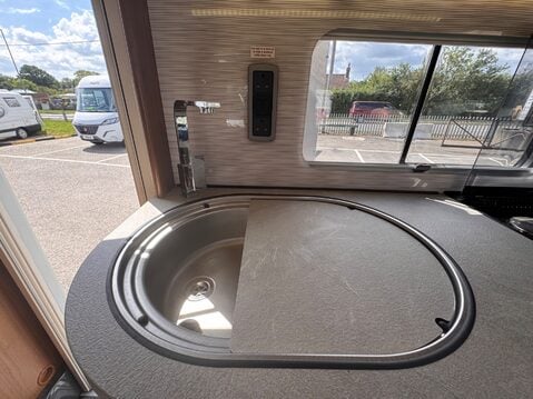 Auto-Trail Scout 63